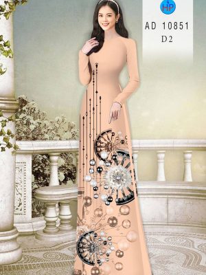 1621675863 279 vai ao dai mau moi vua ra (17)